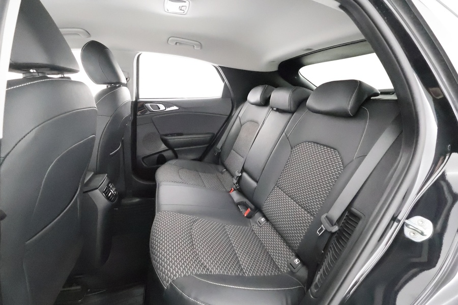 Kia XCeed vaihtoauto