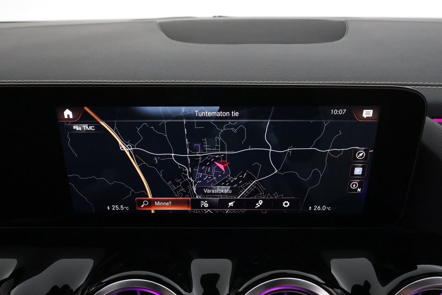 Mercedes-Benz GLA vaihtoauto