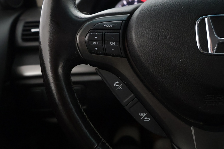 Honda Accord vaihtoauto