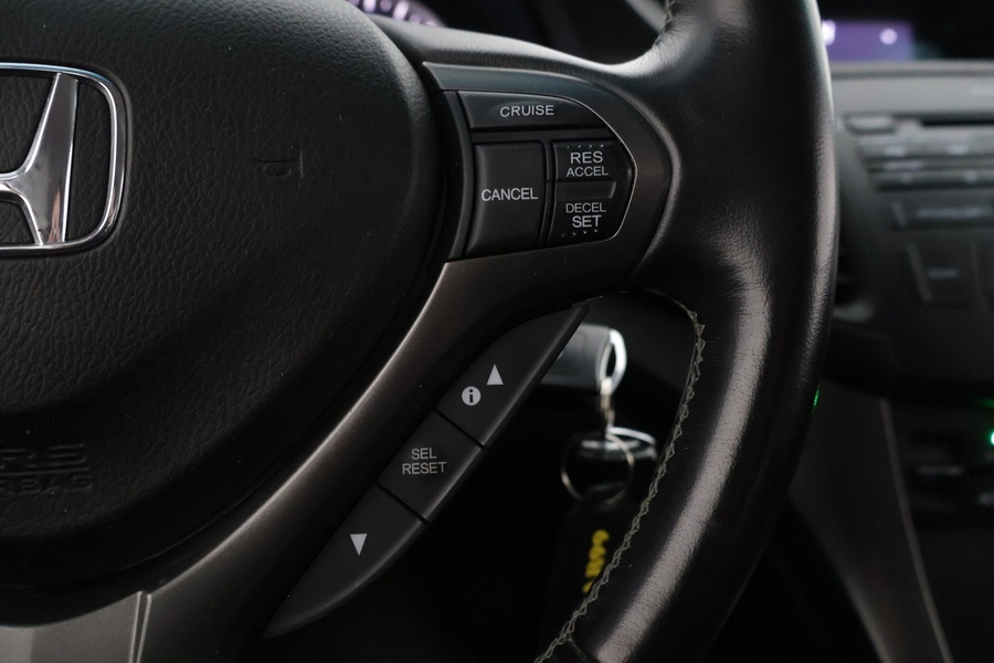 Honda Accord vaihtoauto