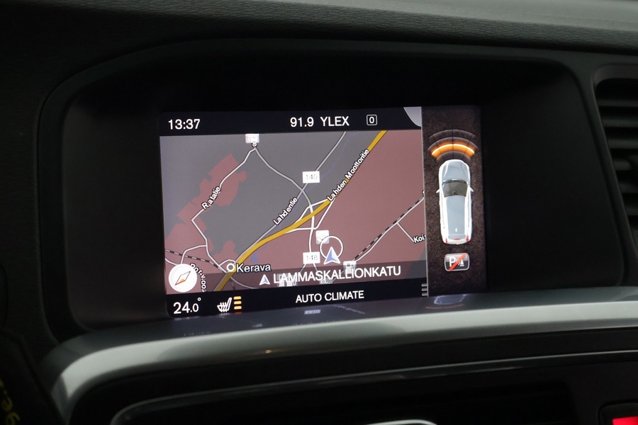 Volvo V60 vaihtoauto