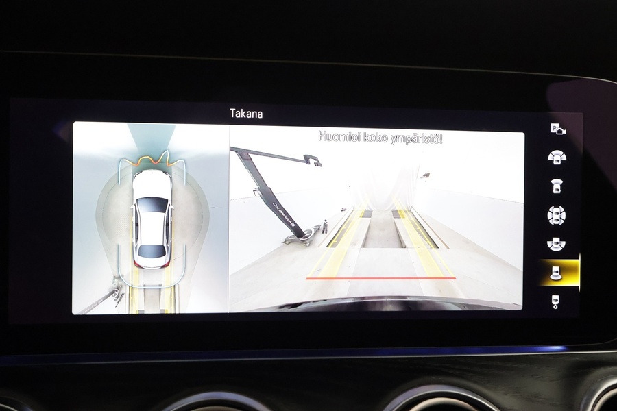 Mercedes-Benz E vaihtoauto