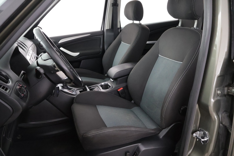 Ford S-MAX vaihtoauto