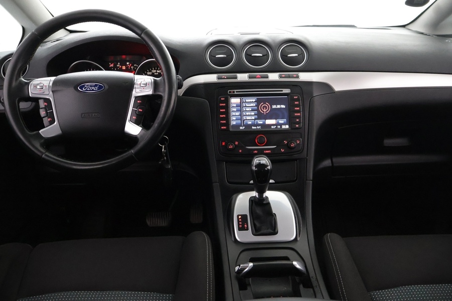 Ford S-MAX vaihtoauto