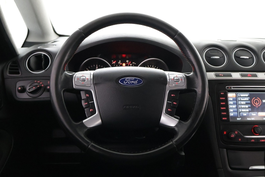 Ford S-MAX vaihtoauto