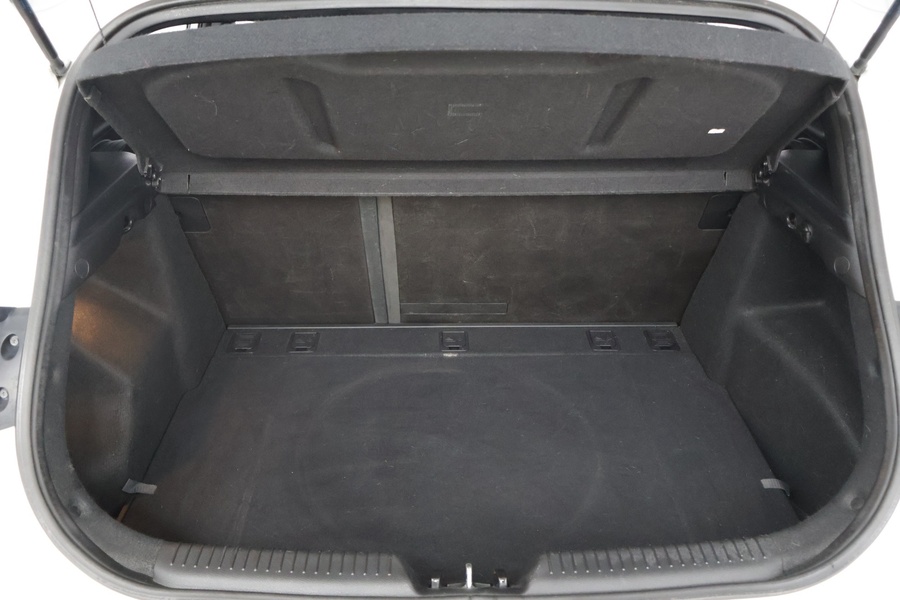 Hyundai i30 5d vaihtoauto