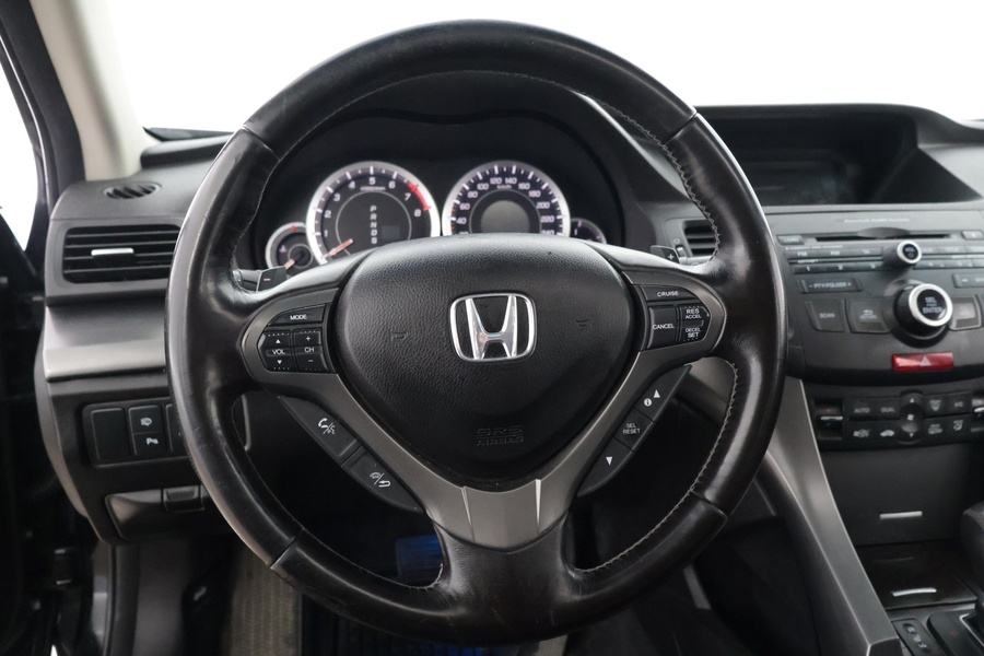 Honda Accord vaihtoauto