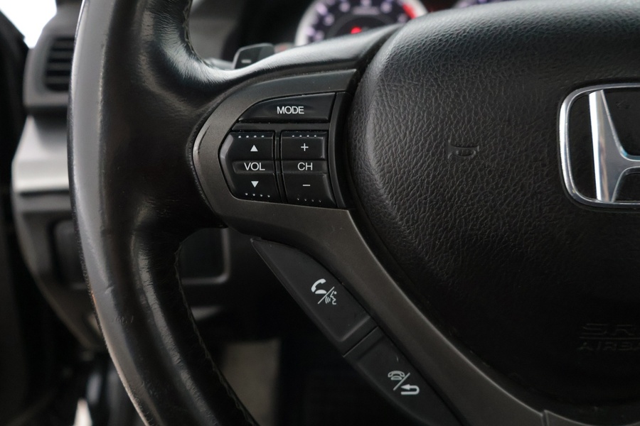 Honda Accord vaihtoauto