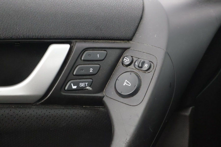 Honda Accord vaihtoauto