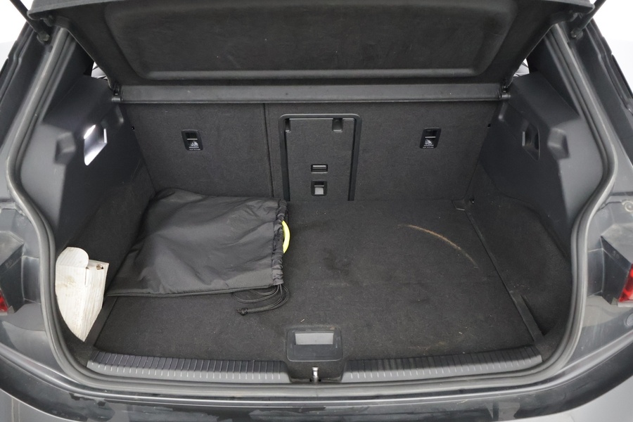 Cupra Born vaihtoauto