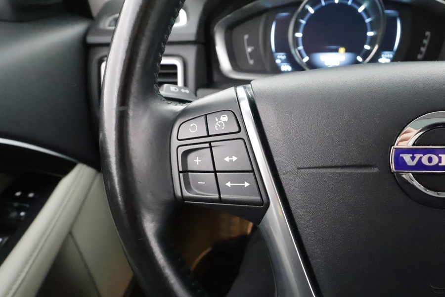 Volvo XC70 vaihtoauto