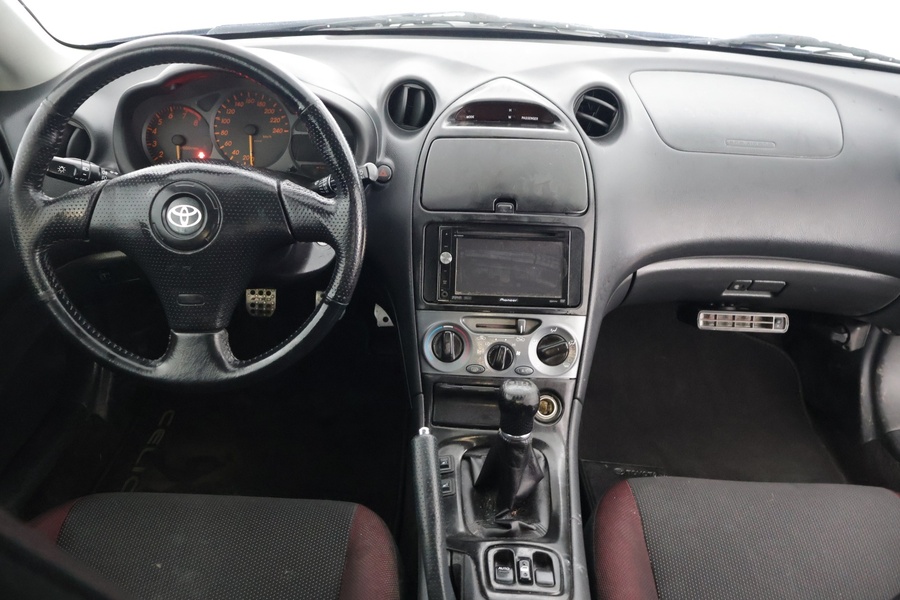 Toyota Celica vaihtoauto