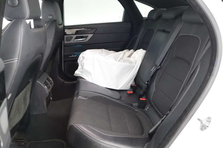 Jaguar XF vaihtoauto