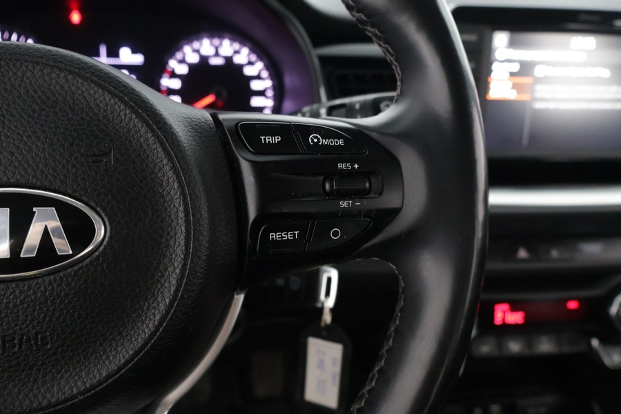 Kia Stonic vaihtoauto