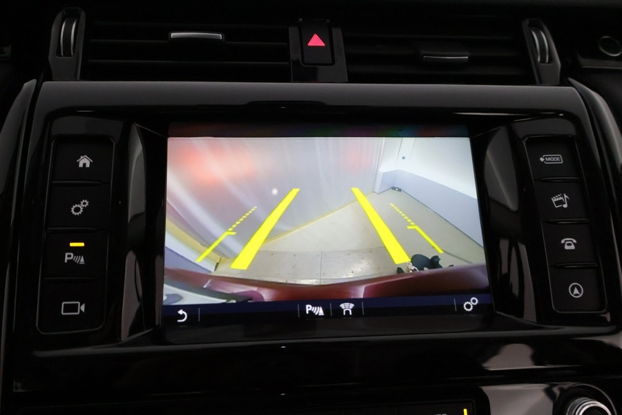 Land Rover Discovery vaihtoauto