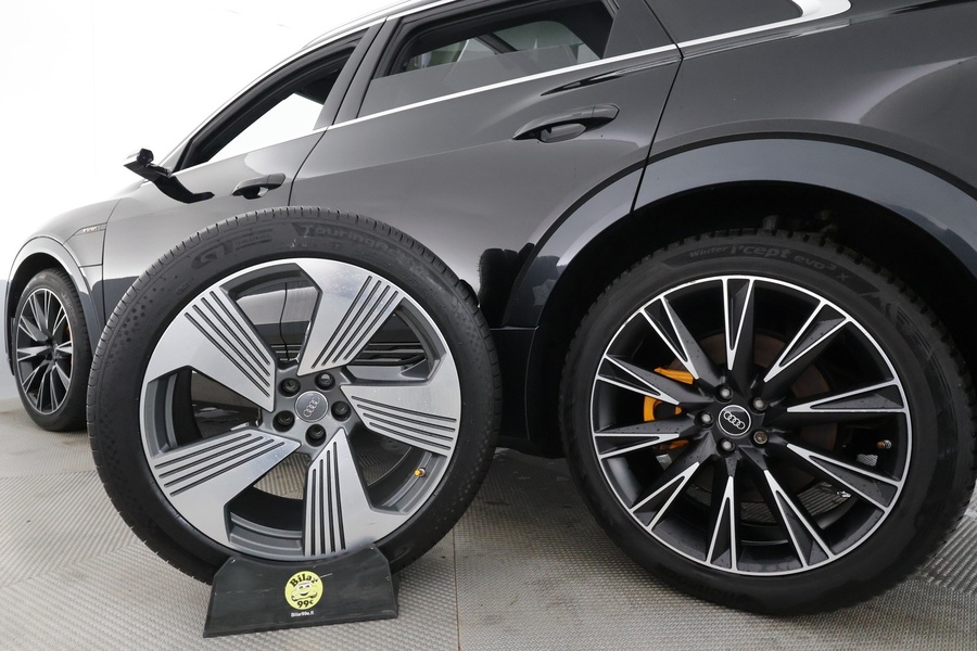 Audi e-tron vaihtoauto