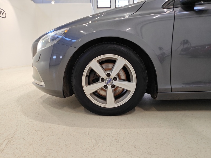 Volvo V40 vaihtoauto