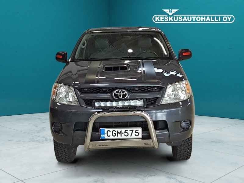 Toyota Hilux vaihtoauto