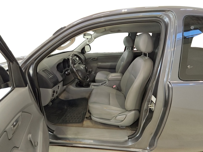 Toyota Hilux vaihtoauto