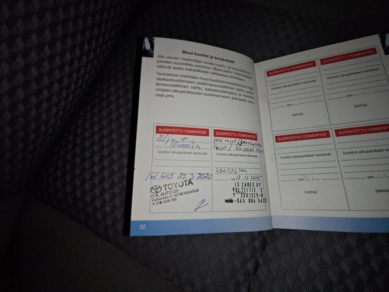 Toyota Hilux vaihtoauto