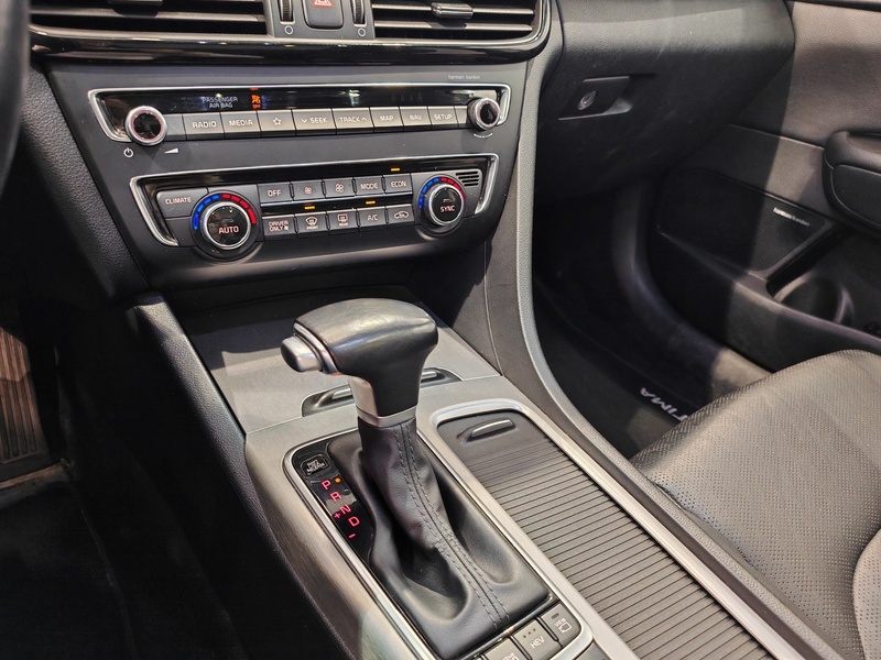 Kia Optima vaihtoauto