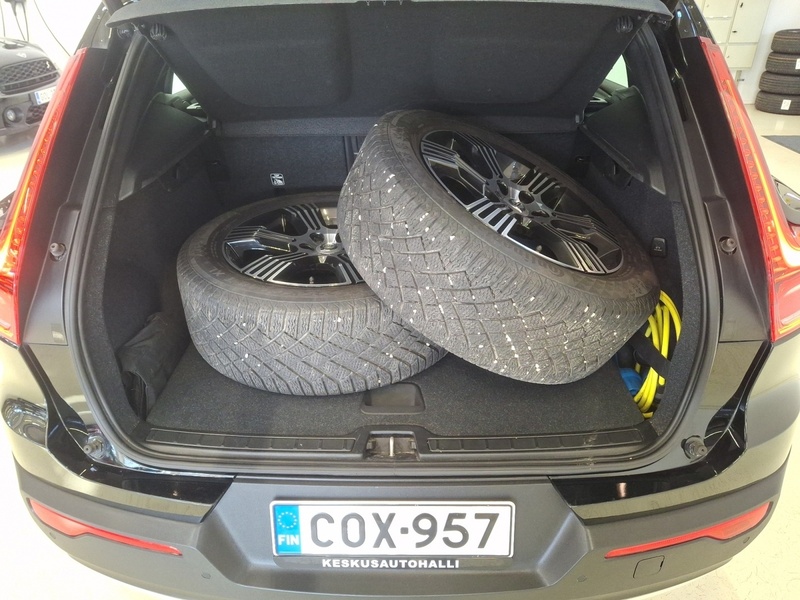 Volvo XC40 vaihtoauto