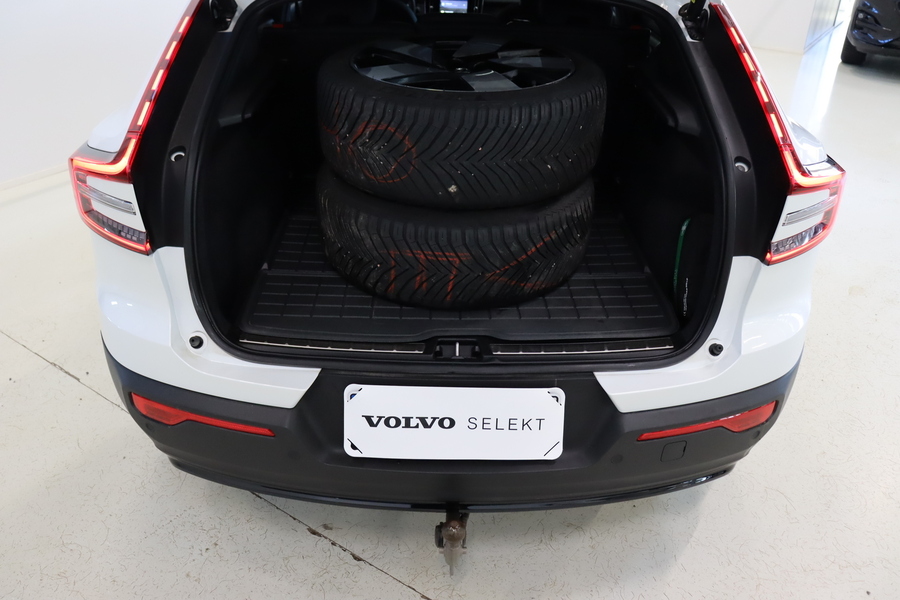 Volvo C40 vaihtoauto