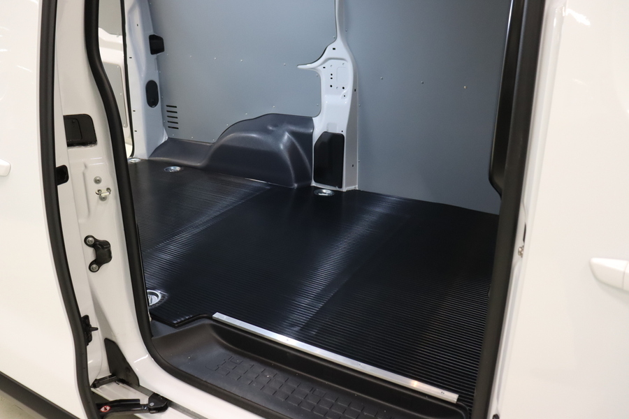 Opel Vivaro vaihtoauto