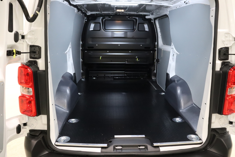 Opel Vivaro vaihtoauto