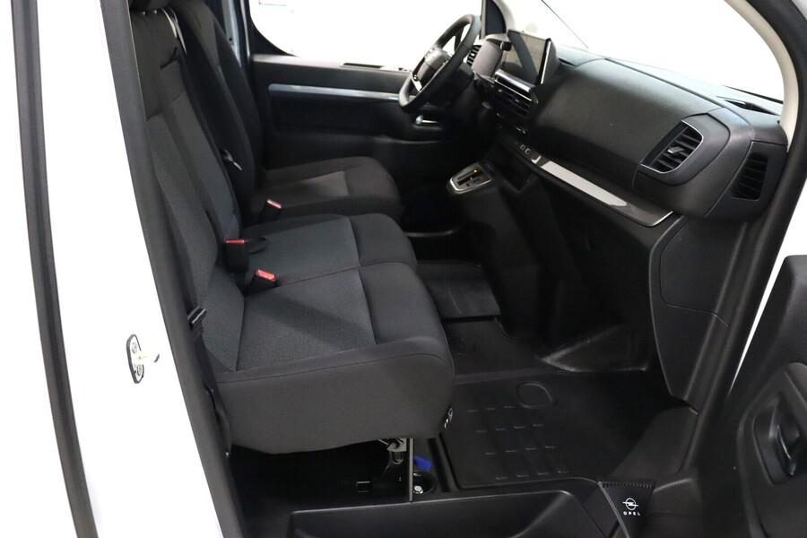 Opel Vivaro vaihtoauto