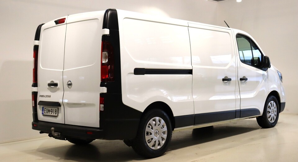 Nissan Primastar vaihtoauto