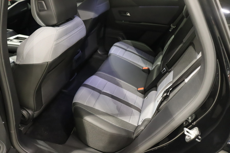 Opel Grandland vaihtoauto