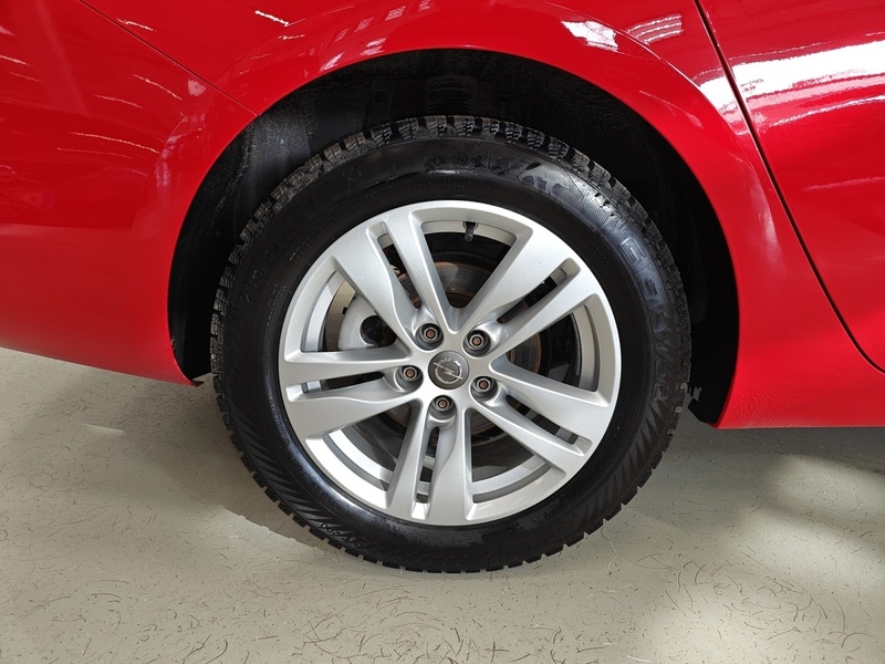 Opel Astra vaihtoauto