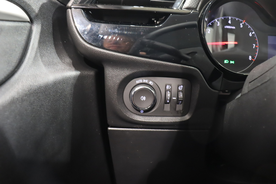 Opel Corsa vaihtoauto