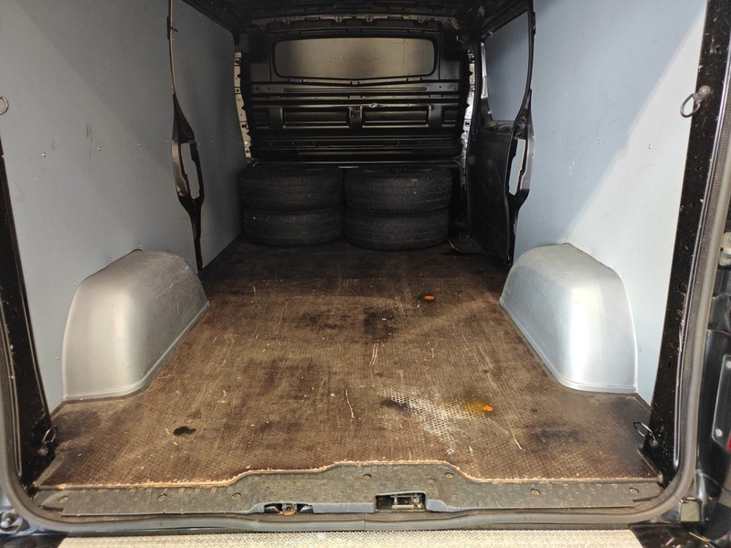 Renault Trafic vaihtoauto