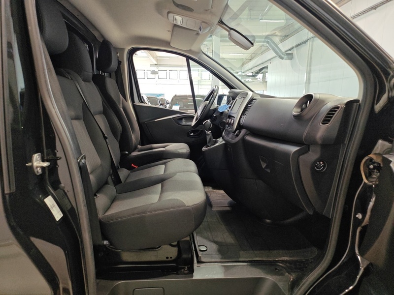 Renault Trafic vaihtoauto