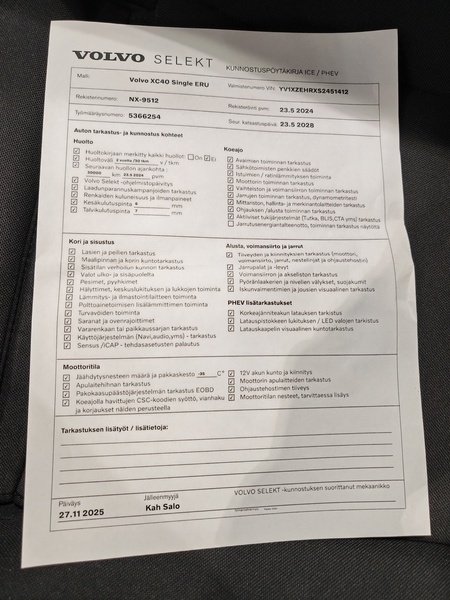 Volvo EX40 vaihtoauto