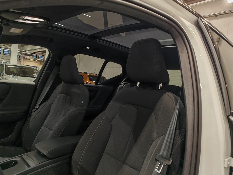 Volvo EX40 vaihtoauto