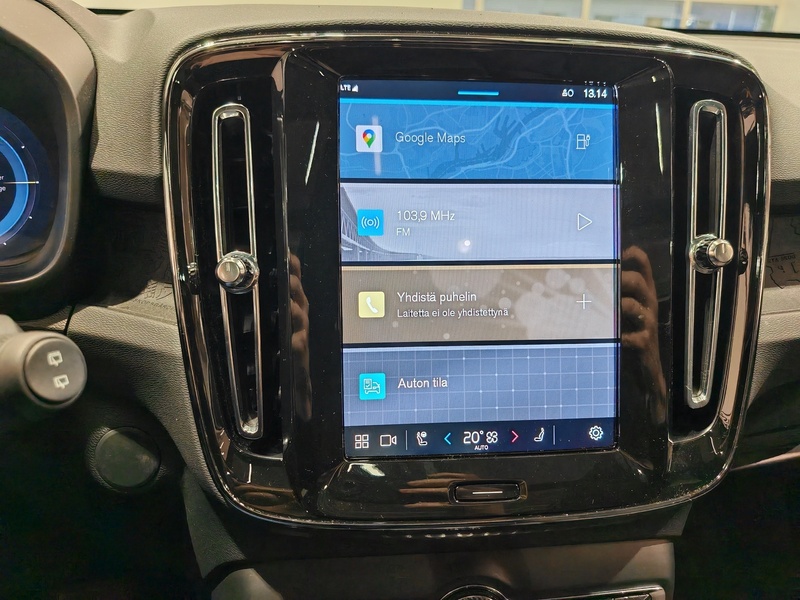 Volvo EX40 vaihtoauto