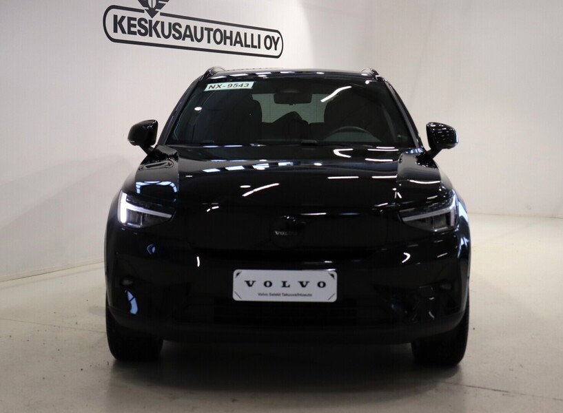 Volvo EX40 vaihtoauto