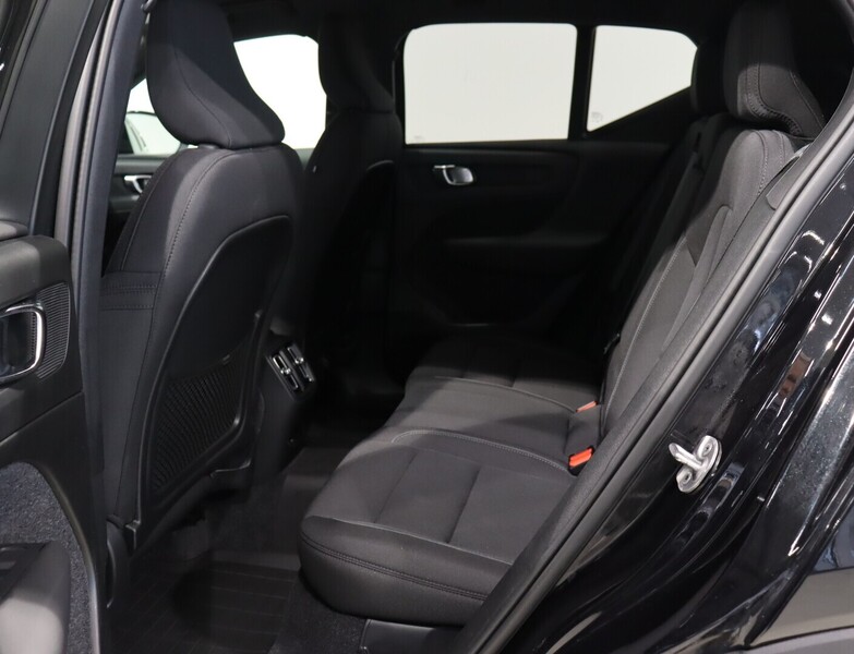 Volvo EX40 vaihtoauto