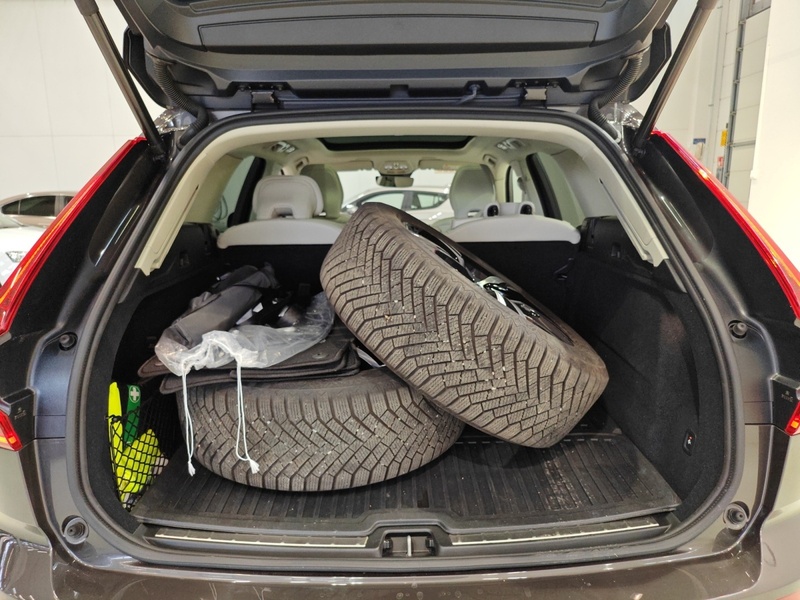 Volvo XC60 vaihtoauto