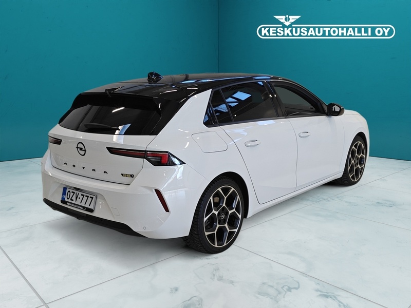 Opel Astra vaihtoauto