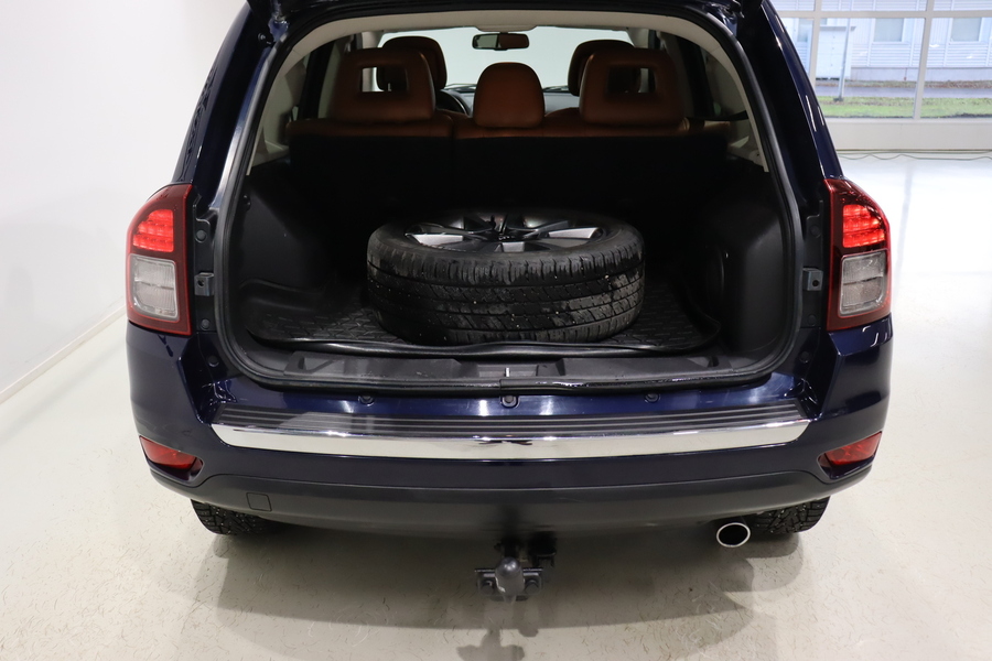 Jeep Compass vaihtoauto