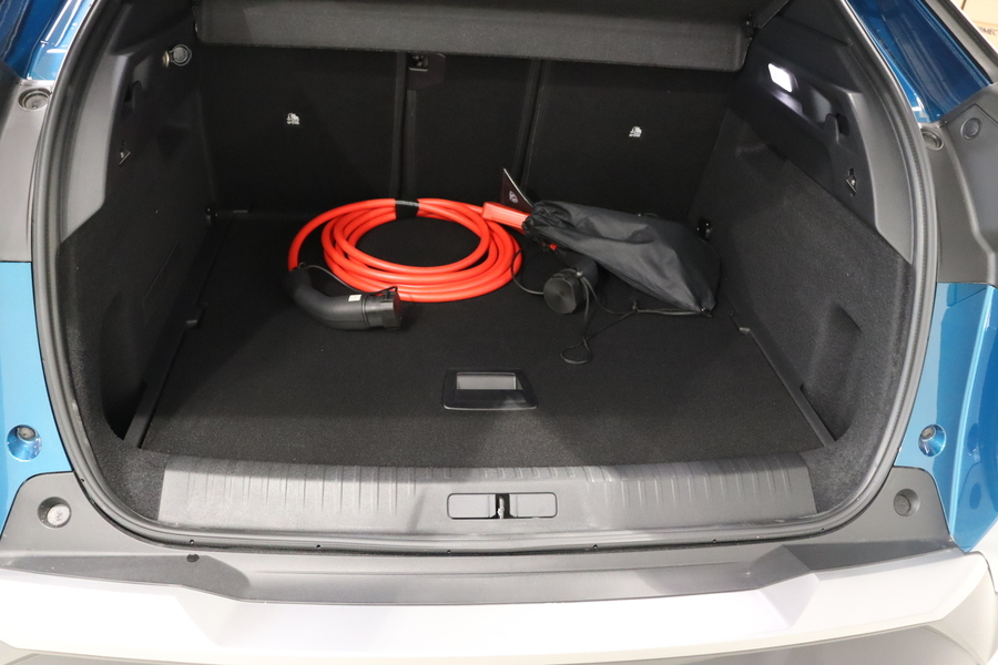 Peugeot E-3008 vaihtoauto