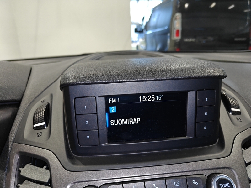 Ford Transit Connect vaihtoauto