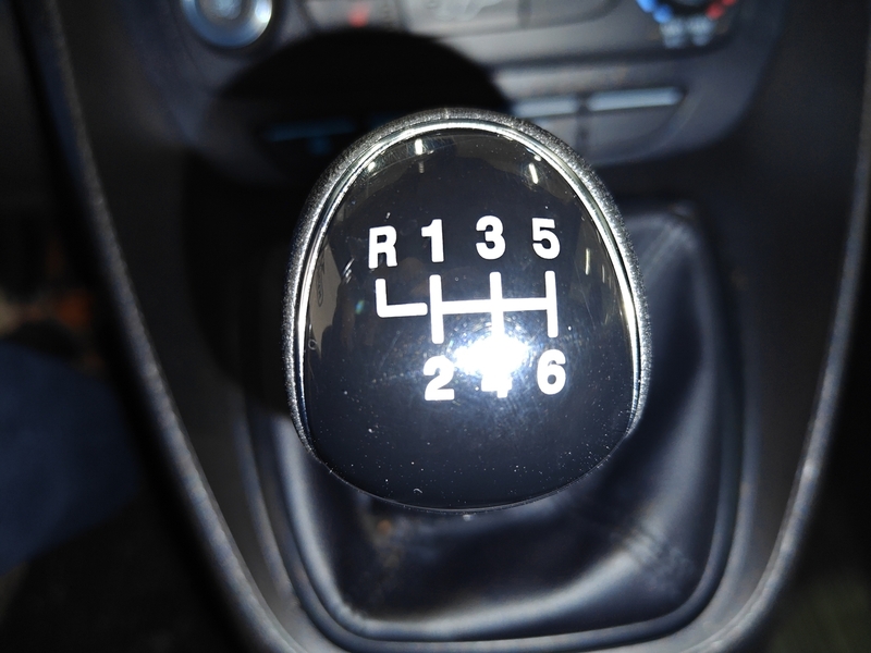 Ford Transit Connect vaihtoauto