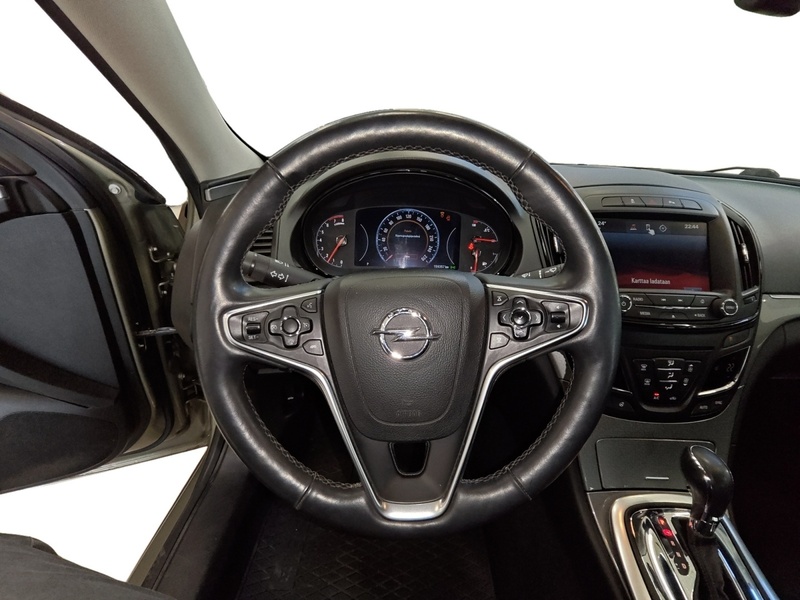 Opel Insignia vaihtoauto