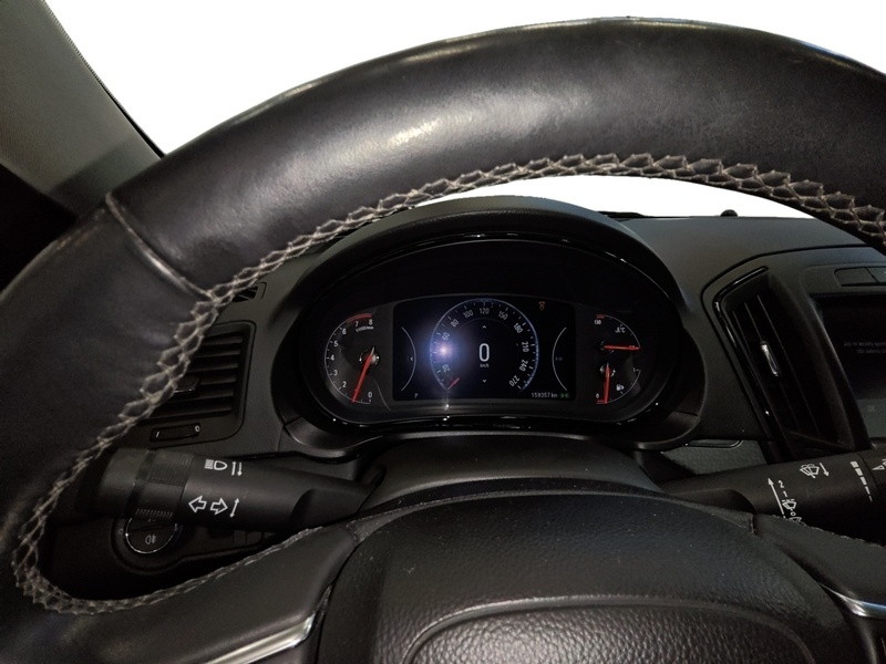 Opel Insignia vaihtoauto