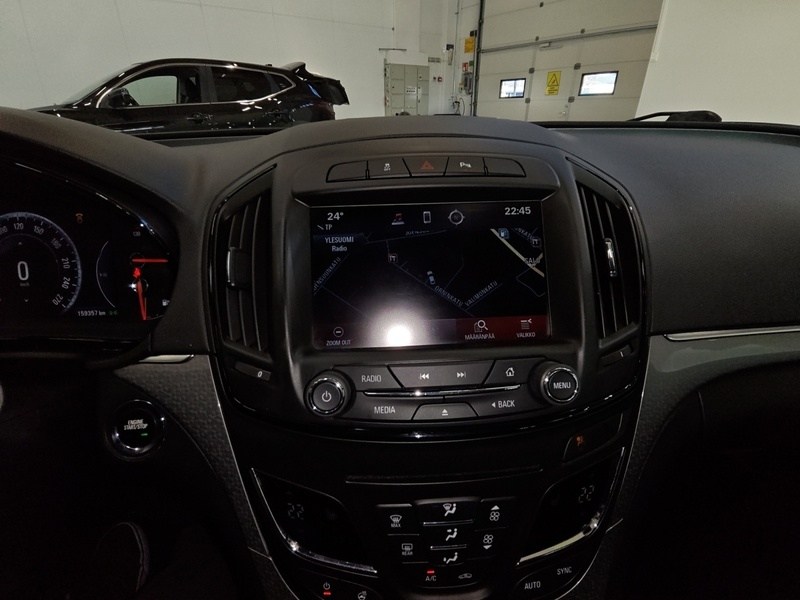 Opel Insignia vaihtoauto